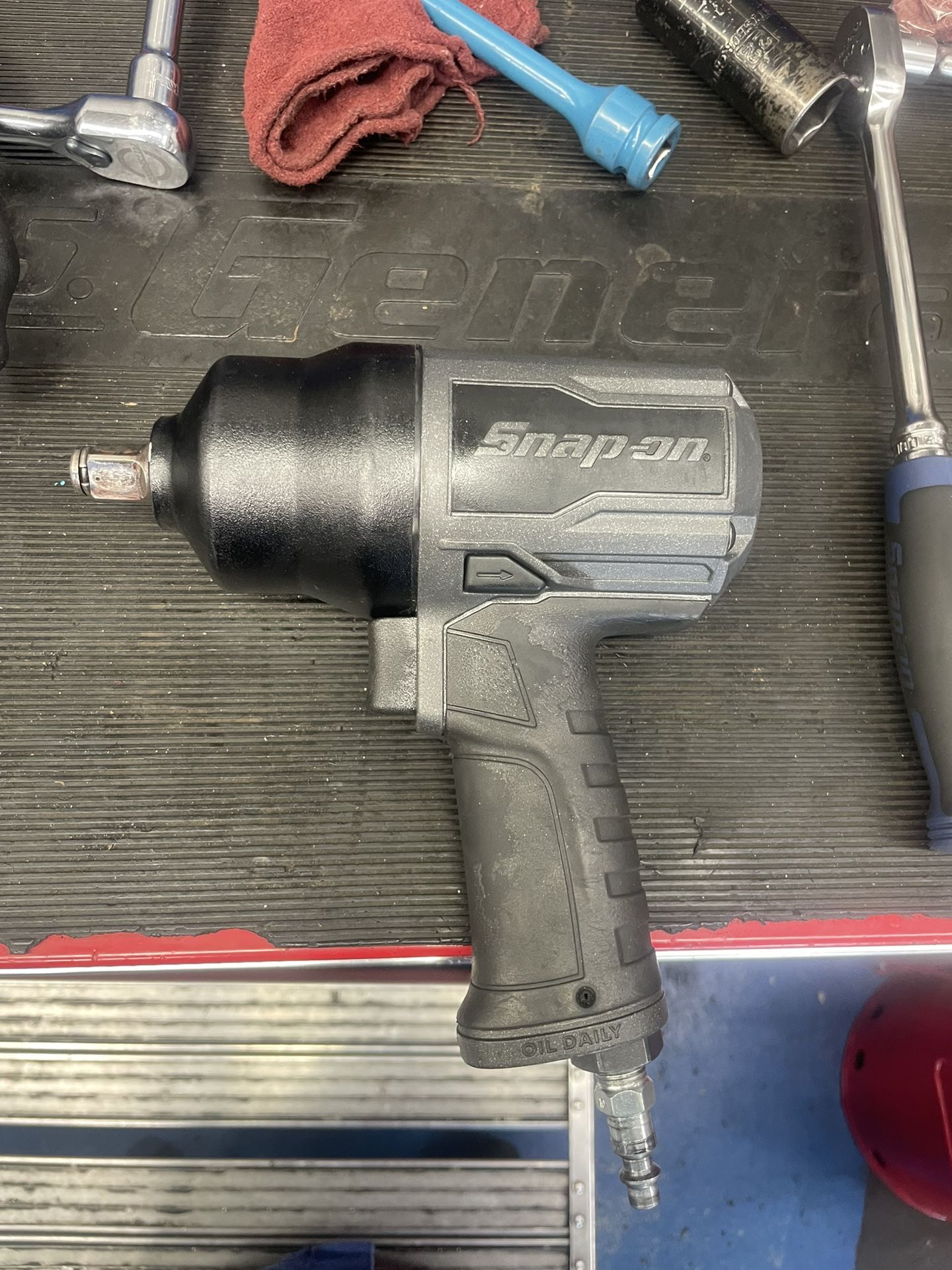 Half Inch Impact Gun