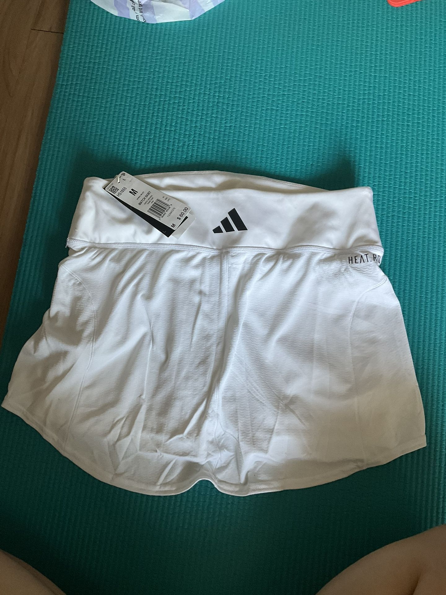 adidas Women's Tennis Club Skirt Size M New