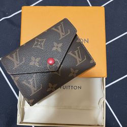 Wallet With Box