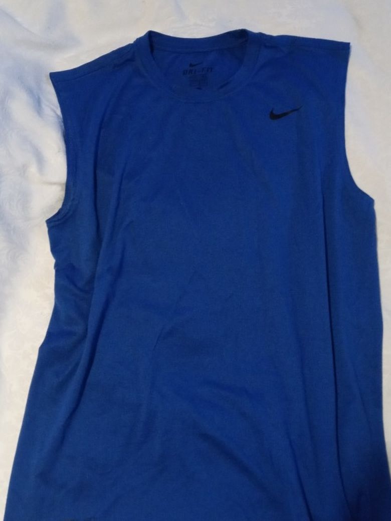 Nike Shirt 4 Men