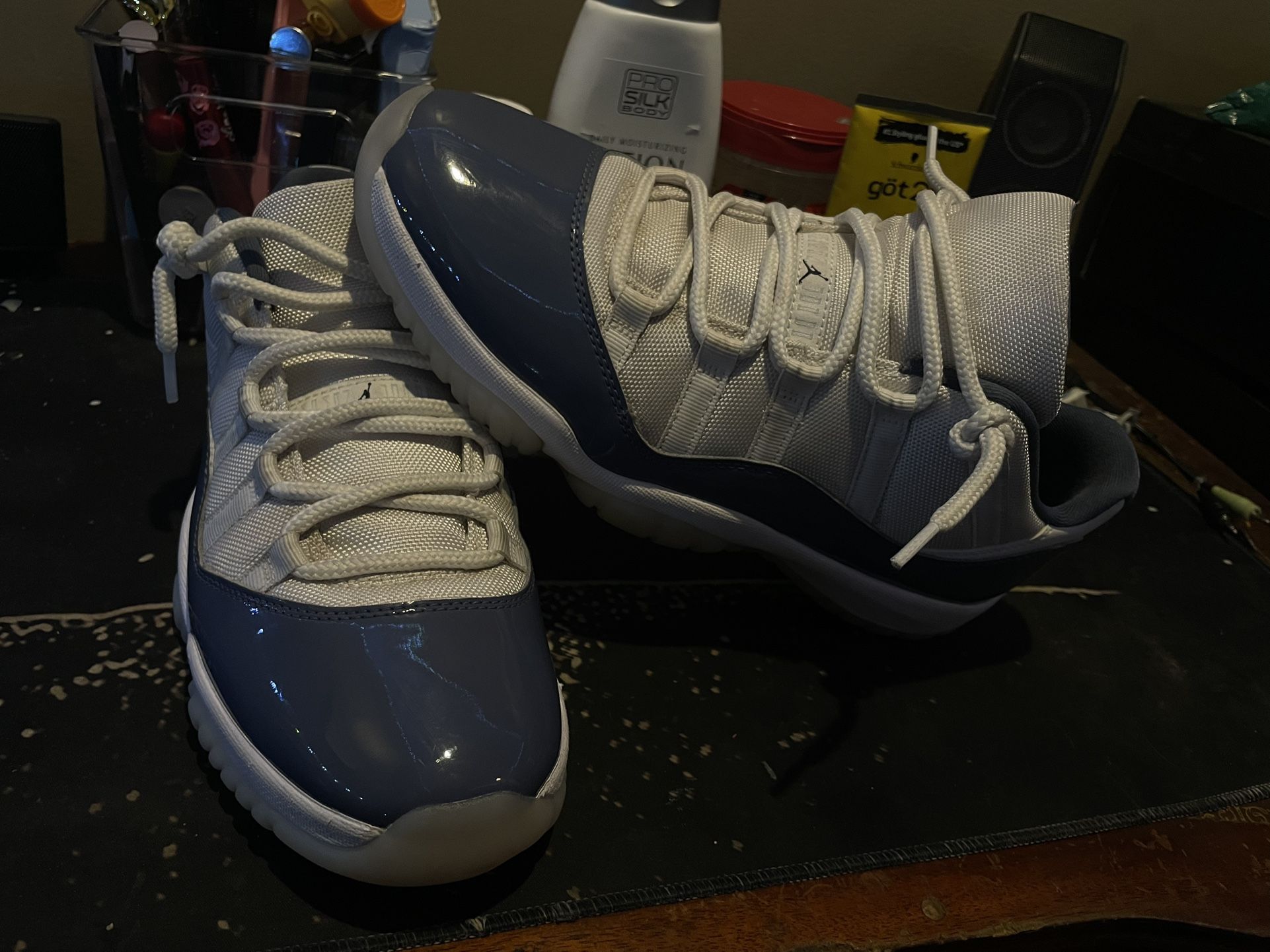 Jordan 11,
