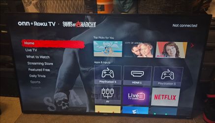 50 inch smart roku t.v like new