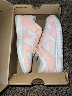 NIKE Dunks Size 7