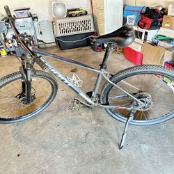 29” Giant Talon 3 (2022) 