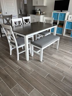 Dining Table Set