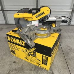 New DEWALT 15 Amp Corded 12 in. Double Bevel Sliding Compound Miter Saw with XPS technology, Blade Wrench and Material Clamp