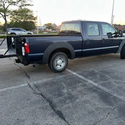 Super Duty.    6.2  Work Truck 