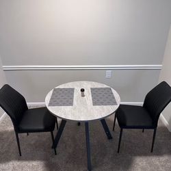 Modern 34” Round Dining Table Set w/ 2 Black Chairs – Like New