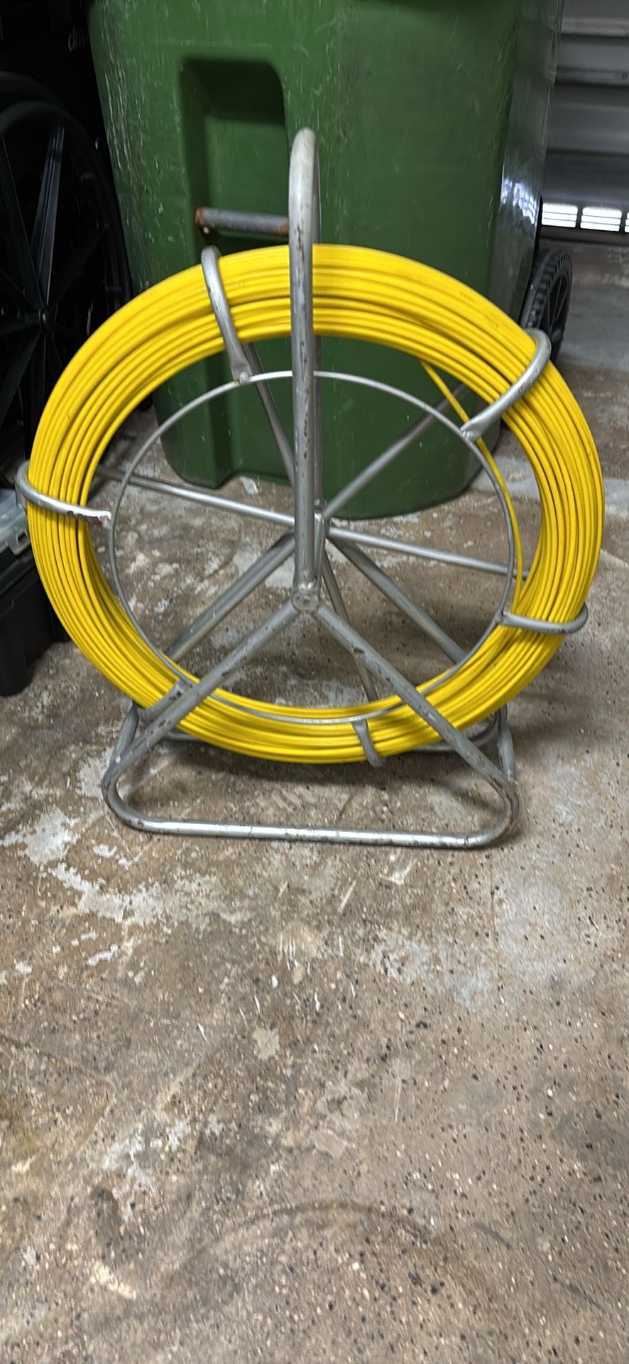 Fish tape