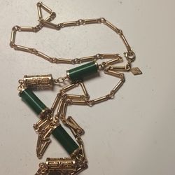 Vintage. Sarah Coventry Designer  Necklace