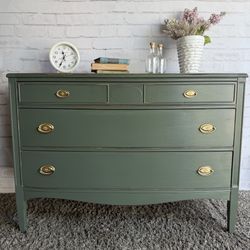 Awesome Shabby Distressed Solid Wood Dresser 