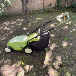 Neuton Battery Powered Mower