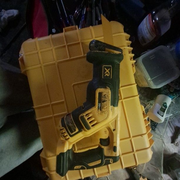 DEWALT TOOLS AND ACCESSORIES