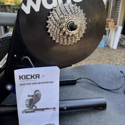 Wahoo-Kickr-with Mat