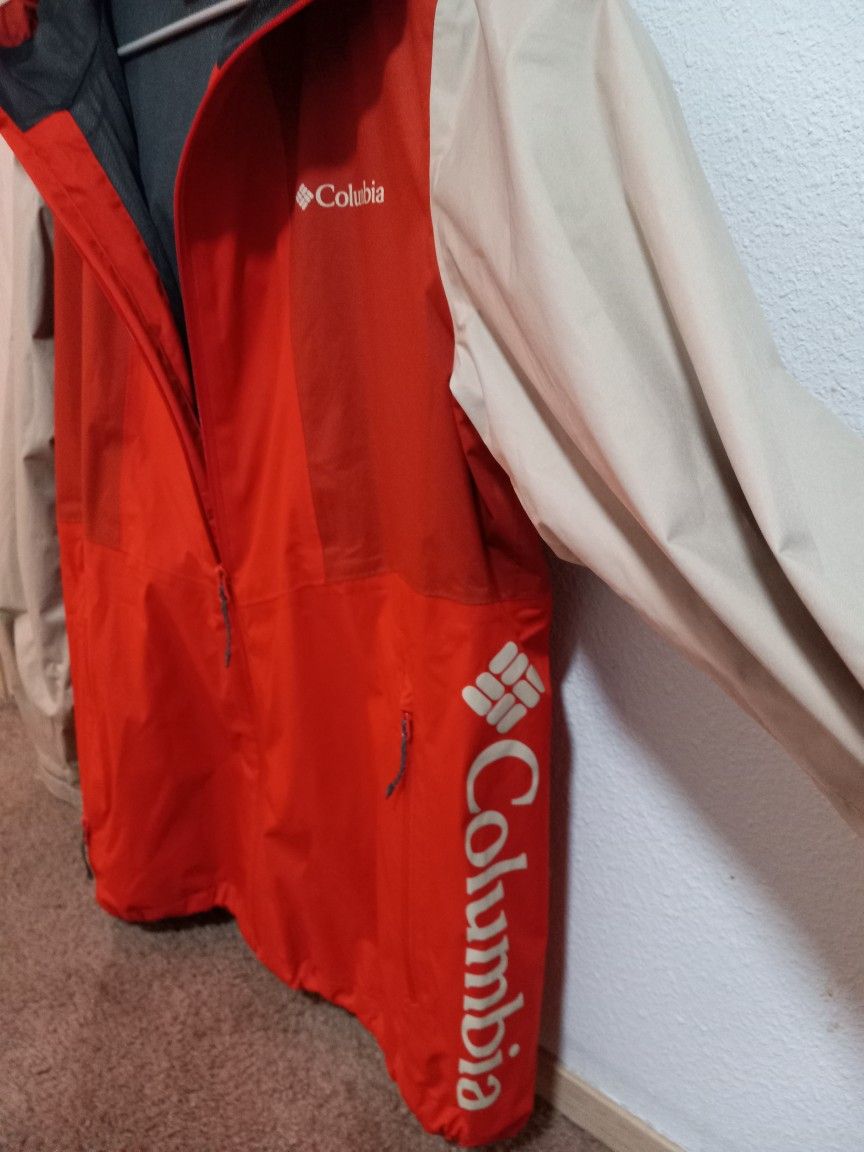 Columbia Rain Jacket large