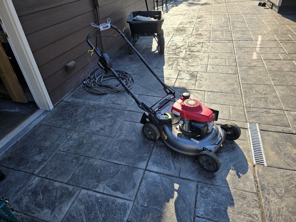 Honda Mower For Sale