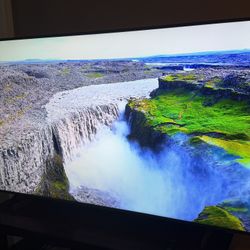 Samsung - 65” Class U8000F Series Crystal UHD 4K Smart Tizen TV (2025) 