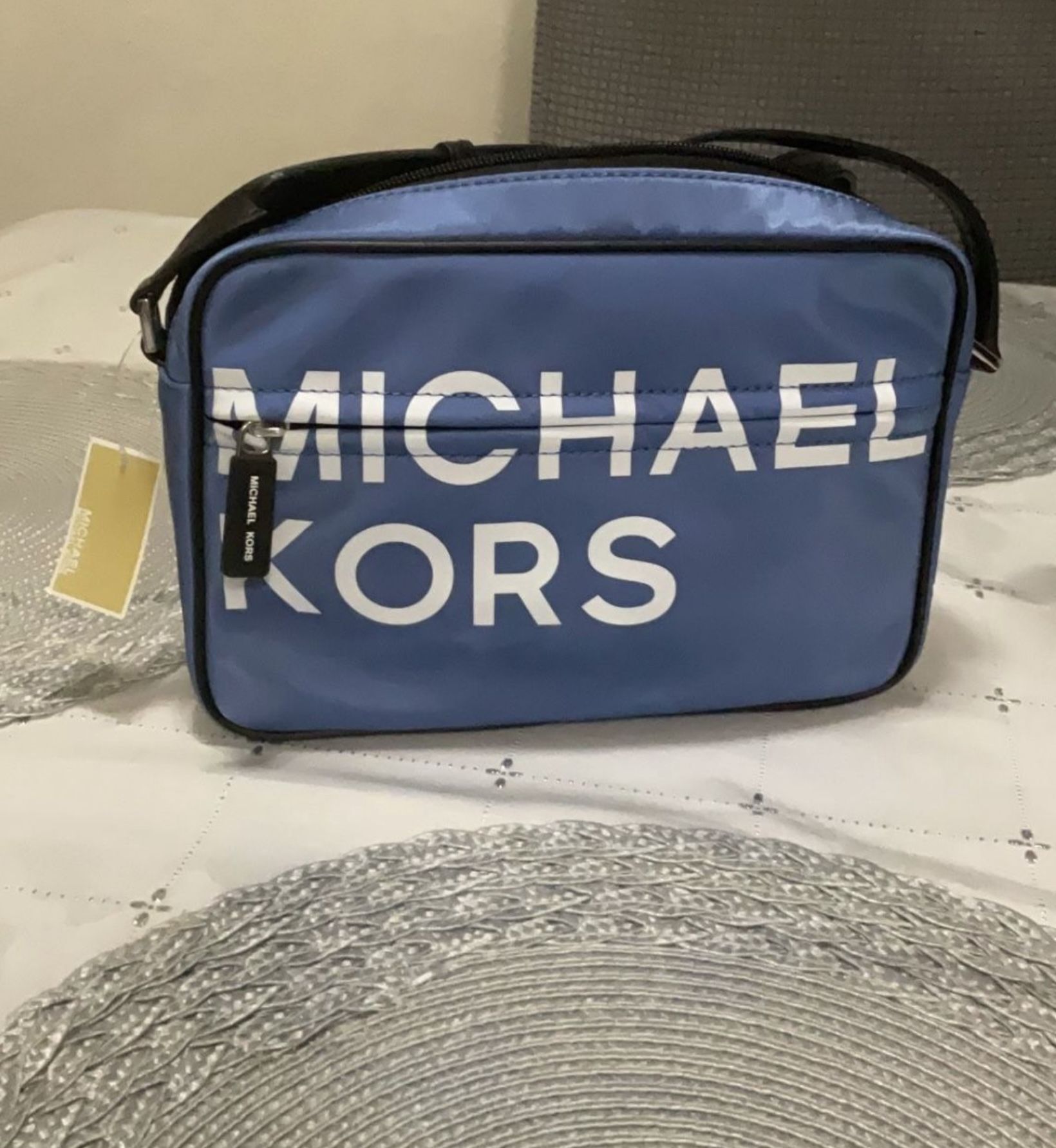 New Michael Kors Purse 