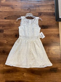 Trixxi brand White Lace Sleeveless Mini Dress