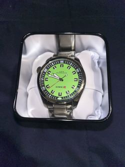 (Curren Watch )Circ Lime Green Face W Sil Link Bbd Curren