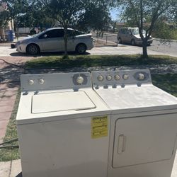 GE Washer And Electric Dryer Both Are Working 50 $ Delivery 30 Day Warranty 