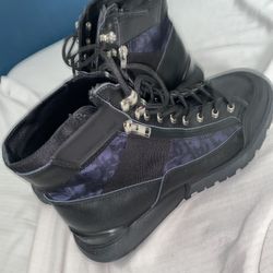 Christian Dior Boots size 9