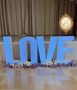 Marquee Letters