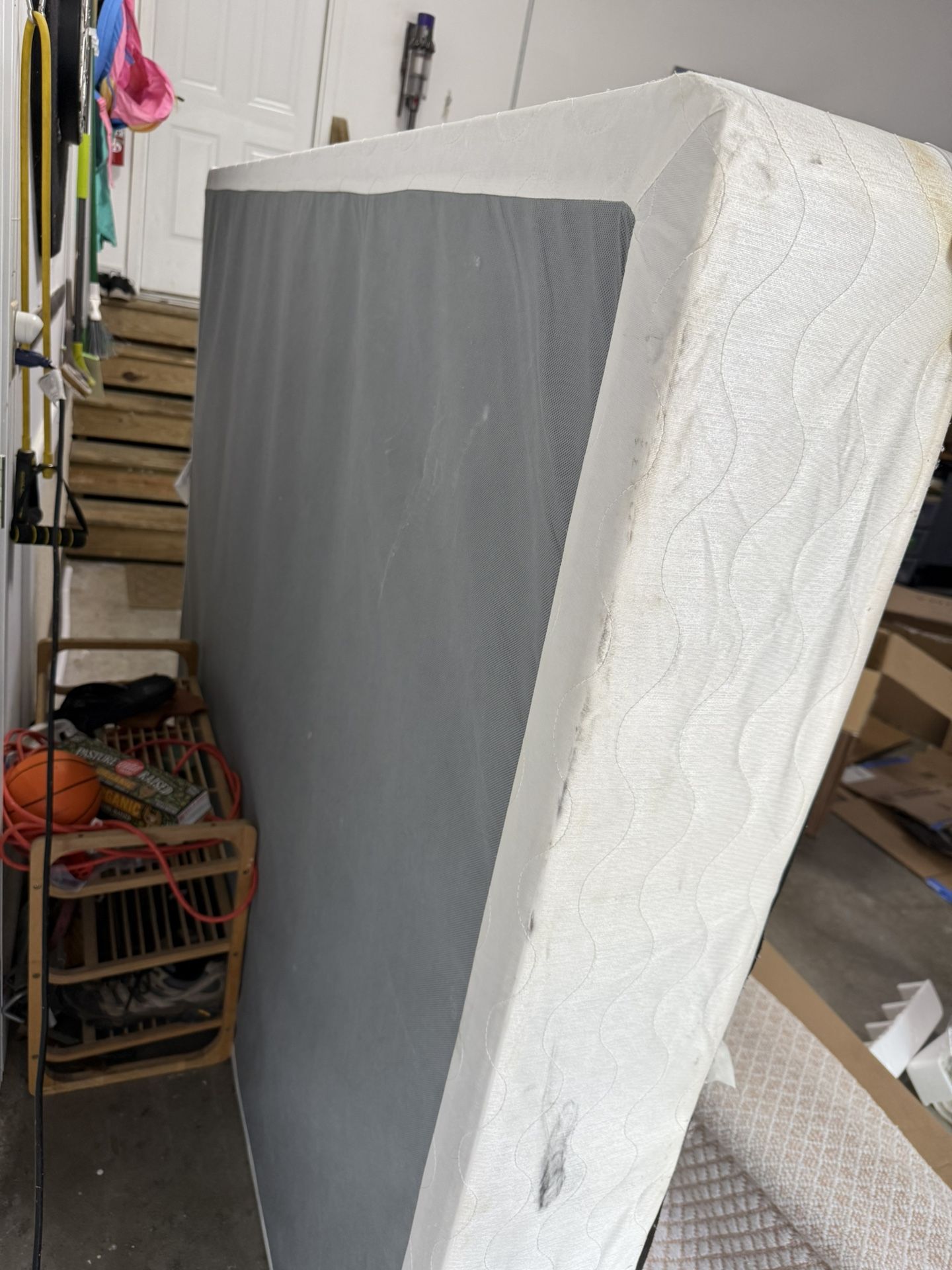Box Spring (Full)
