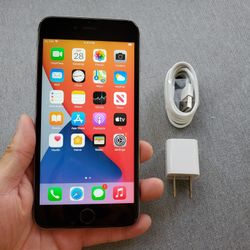 iPhone 6s Plus - UNLOCKED - Like New 