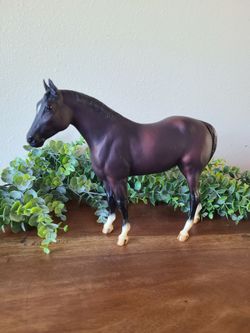 Breyer horse - Thunder Bay quarter horse yearling