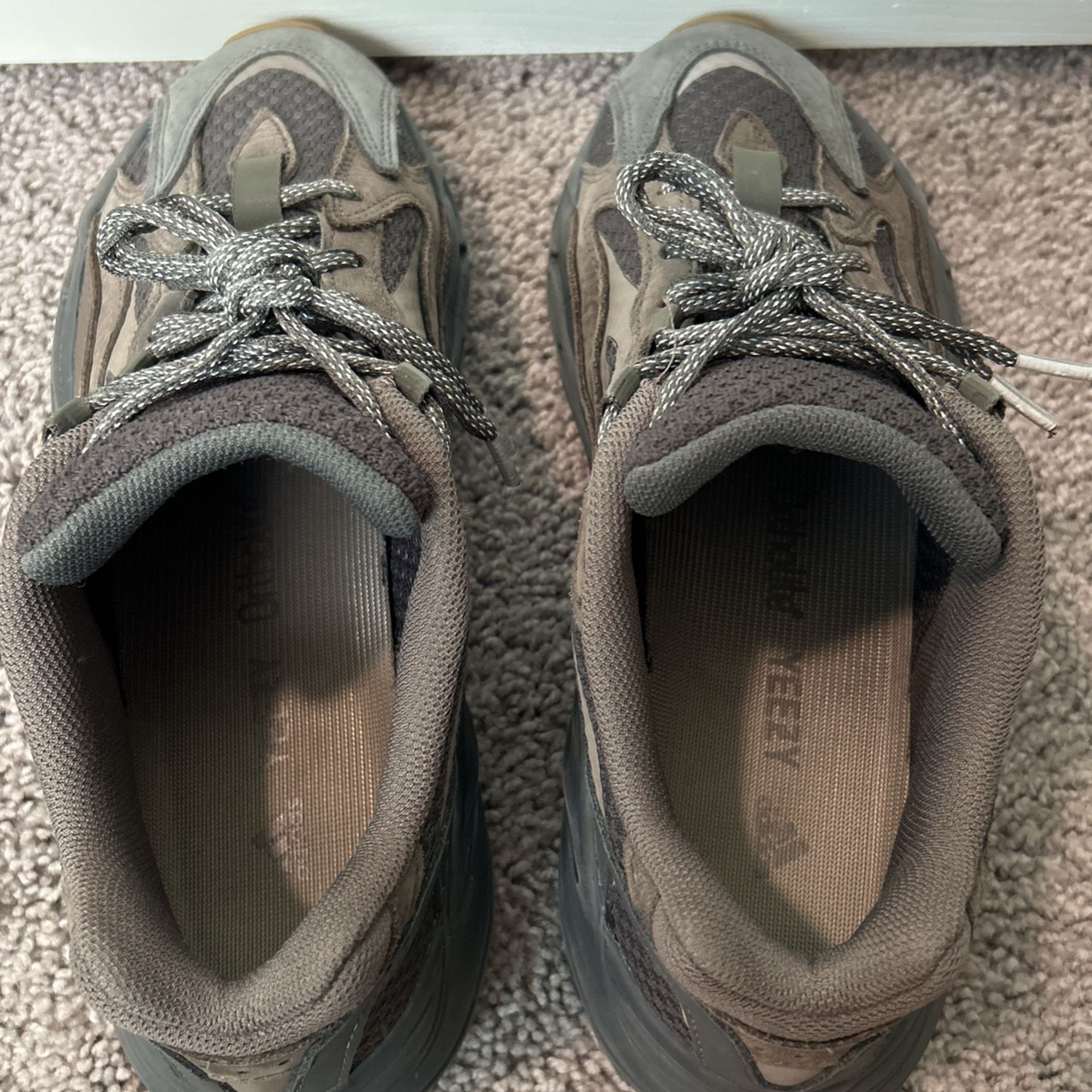 Adidas Yeezy “Geode” SIZE 9