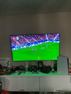 Samsung Smart TV 48”