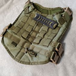 NEW Khaki Green Tactic Vest Dog Collar for Sale in Las Vegas, NV - OfferUp