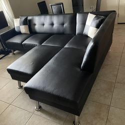 COUCH
