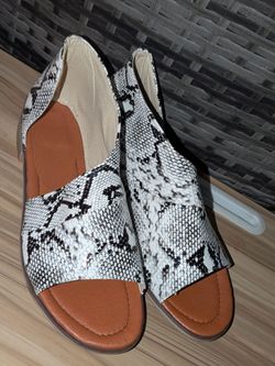 Snakeskin Print Flat Sandals