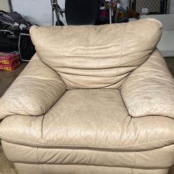 Leather chair 