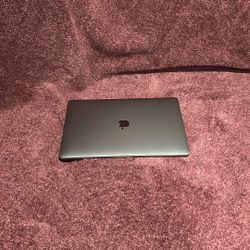 Apple MacBook Pro Core i7 2.6 GHZ 16GB RAM 15” (Mid 2018) 512GB SSD (Space Gray)