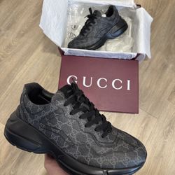 Gucci Shoes 