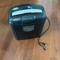 Paper shredder