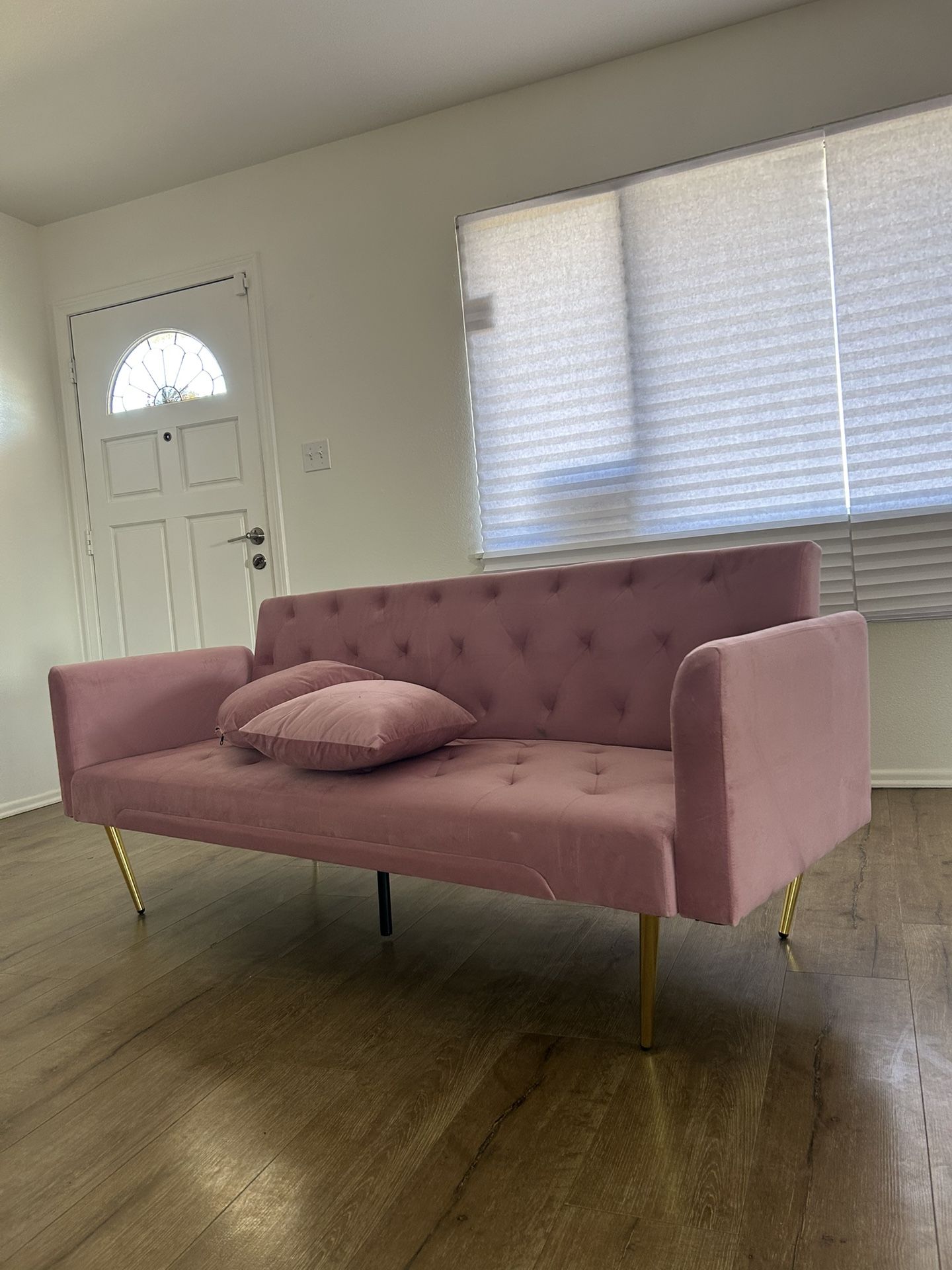 New Pink Couch For Kids