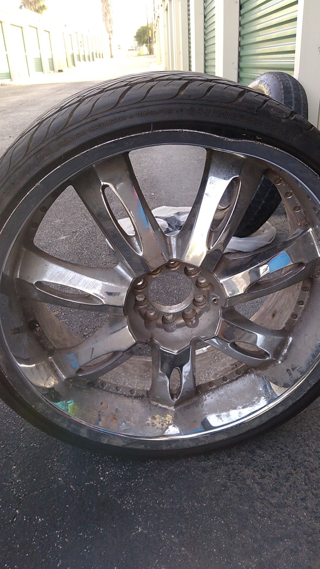 22 inch tire 245.30.22