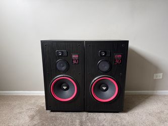 Cerwin Vega RE30 3 Way Home Floor Standing Speakers