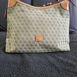 Dooney Bourke Purse 