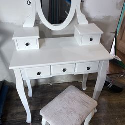 White Kids Vanity W/ Mirror & Stool 