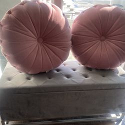 Velvet - Tufted Gray Storage Bench