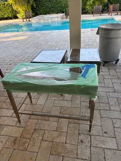 Rose gold Table with Metal Frame