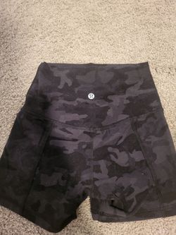 Lululemon womens bikers