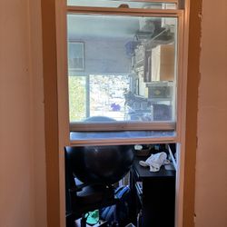 Used Single Hung Vinyl Window 36x70