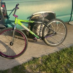 Goon Throne 29er Slimer 