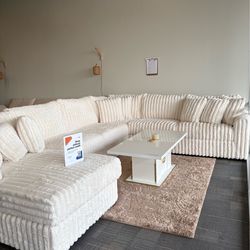 Huge New in Box Fluffy Sectional Couch $10Down